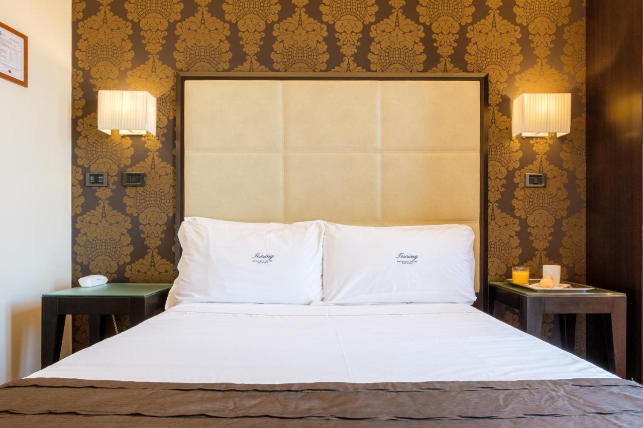 Hotel Touring โบโลญญา ภายนอก รูปภาพ