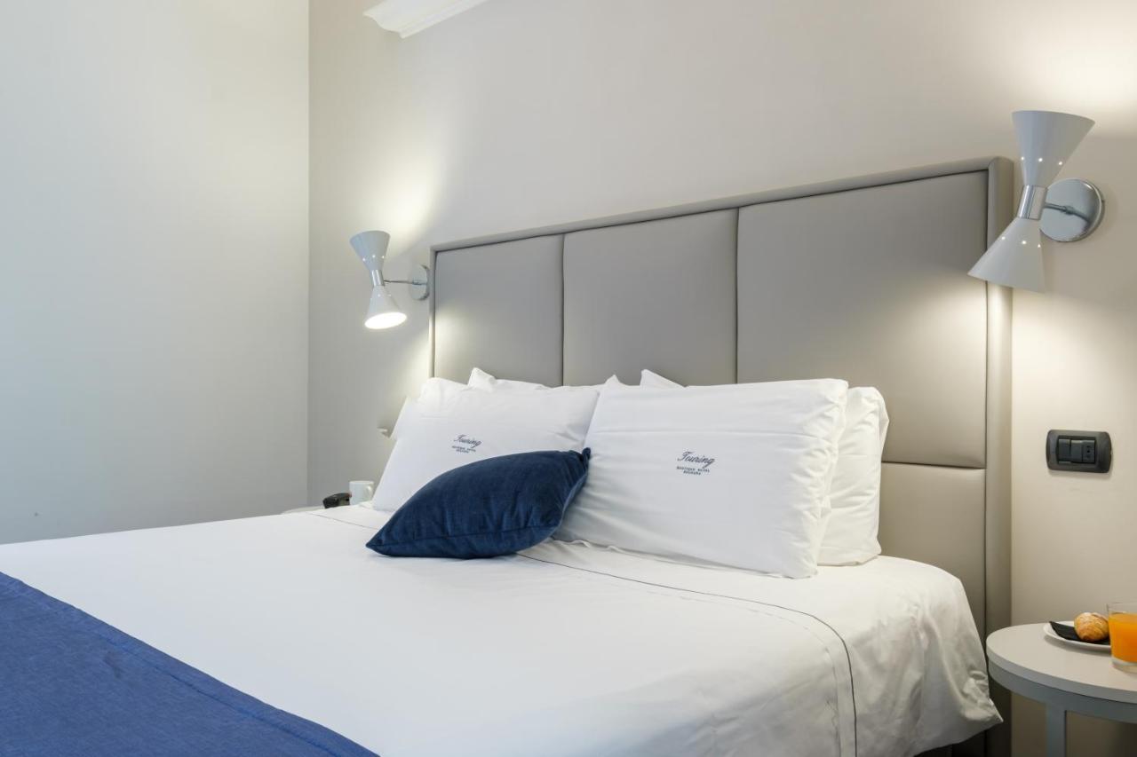Hotel Touring โบโลญญา ภายนอก รูปภาพ